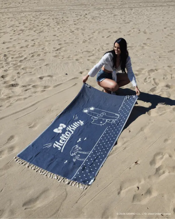 Hello Kitty - Hello Kitty Surfboard | Sand Cloud - Image 2