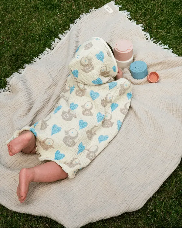 Little Fishies Gauze Receiving Blanket - Natural | Sand Cloud - Image 2